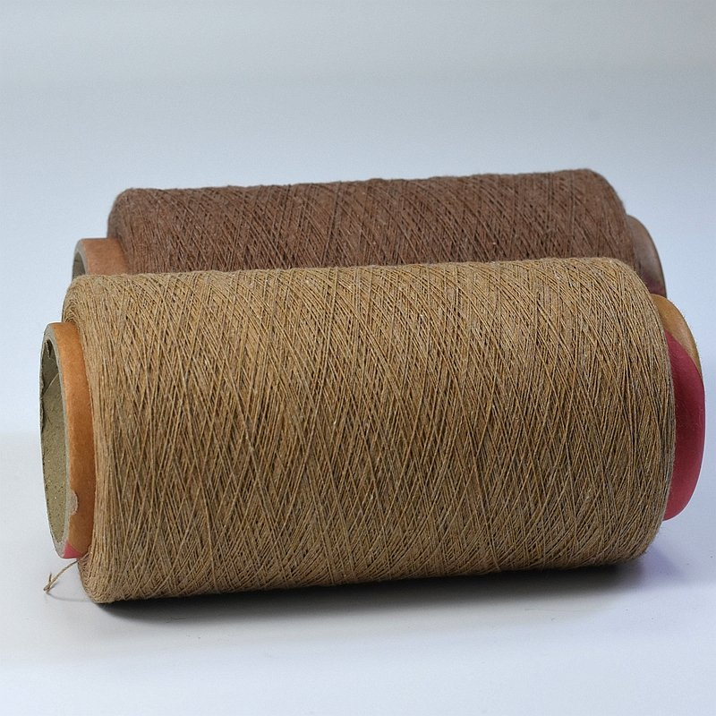 Affordable Wholesale Recycled Yarn Sustainable Cotton Yarn with Excellent Tensile Strength for Textiles Standing out in Fashion Designs
