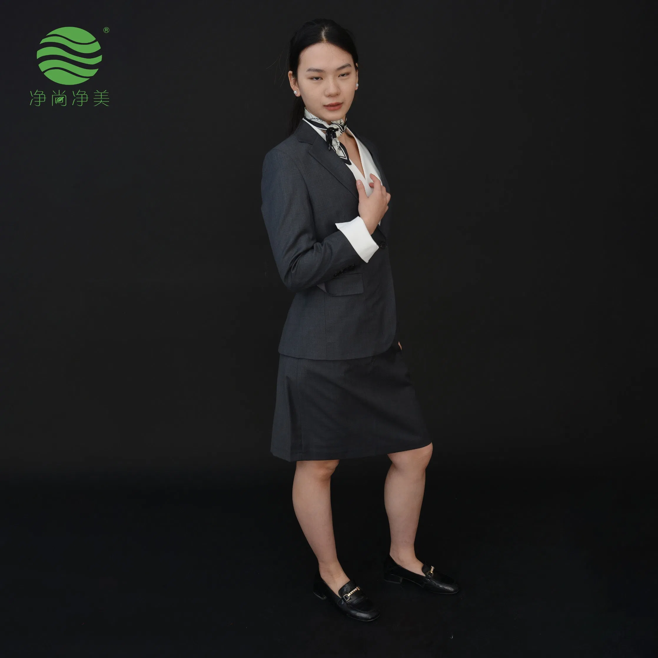 Tailored Women's Business Suit Set for Office Workwear with Short Skirt