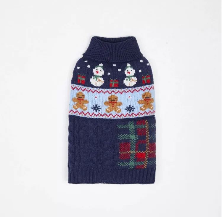 Pet Sweater Detail 6