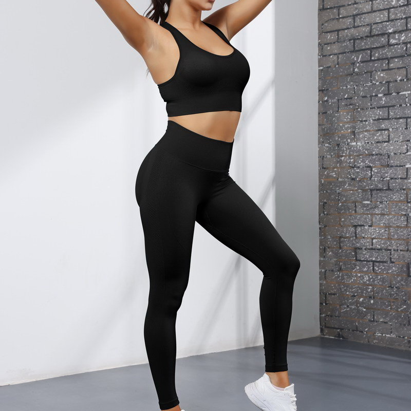 Wholesale Reliable Quality 2 PCS Workout Sets Seamless Gym Outfits Manufacturer, Custom Scrunched Booty Leggings and Racer Back Sports Bra Comfy Yoga Apparel