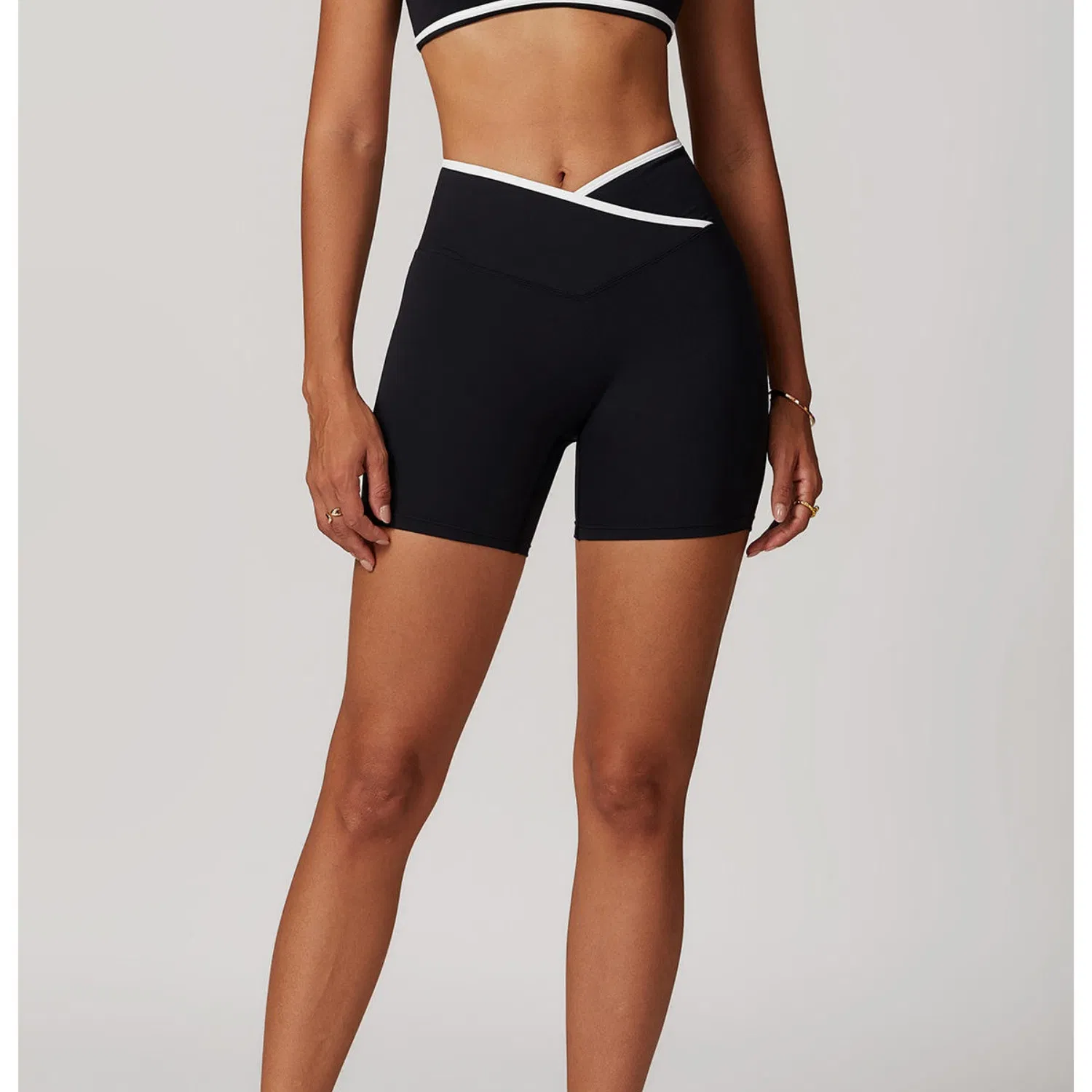 Custom Apparel Production Women's Sports Wear Gym Fitness Yoga Sets Fitness Clothing Activewear Sets Women Sportswear V Waist Workout Clothes for Women