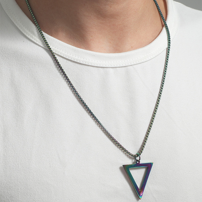 Triangle Stainless Steel Men′ S Geometric Pendant Necklace Fashion Jewelry Accessories