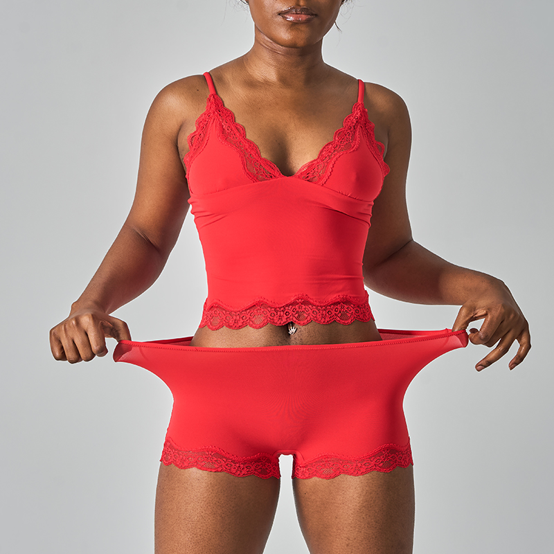 Factory Outlet (ODM/OEM) Industry Leading 76% Nylon/24% Spandex Lace Trim Sexy Deep V Lingerie Camisole/Panty Underwear Set High Quality Set