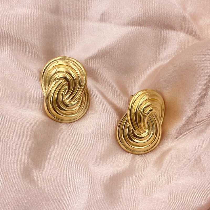 New Arrival Big Size Infinity Stud Earring Fashion Costume jewelry Accessory