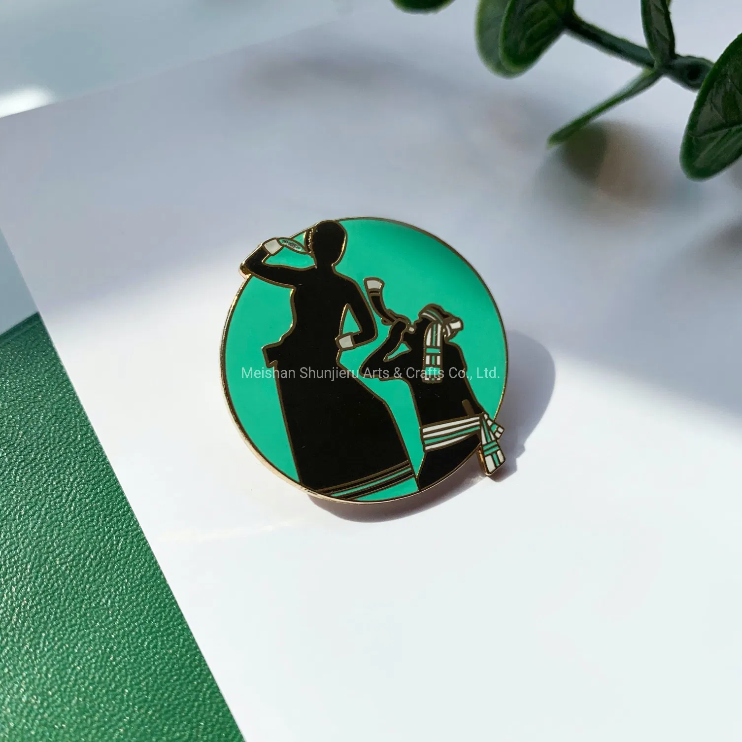 Eco-Friendly Woven Embroidery Pin Badges Sneaker Custom Logo for Sustainable Fashion