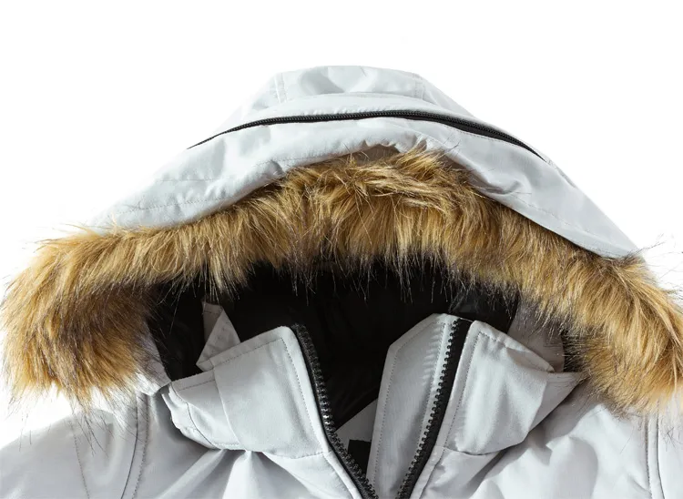 Women Winter Coat Detail 1