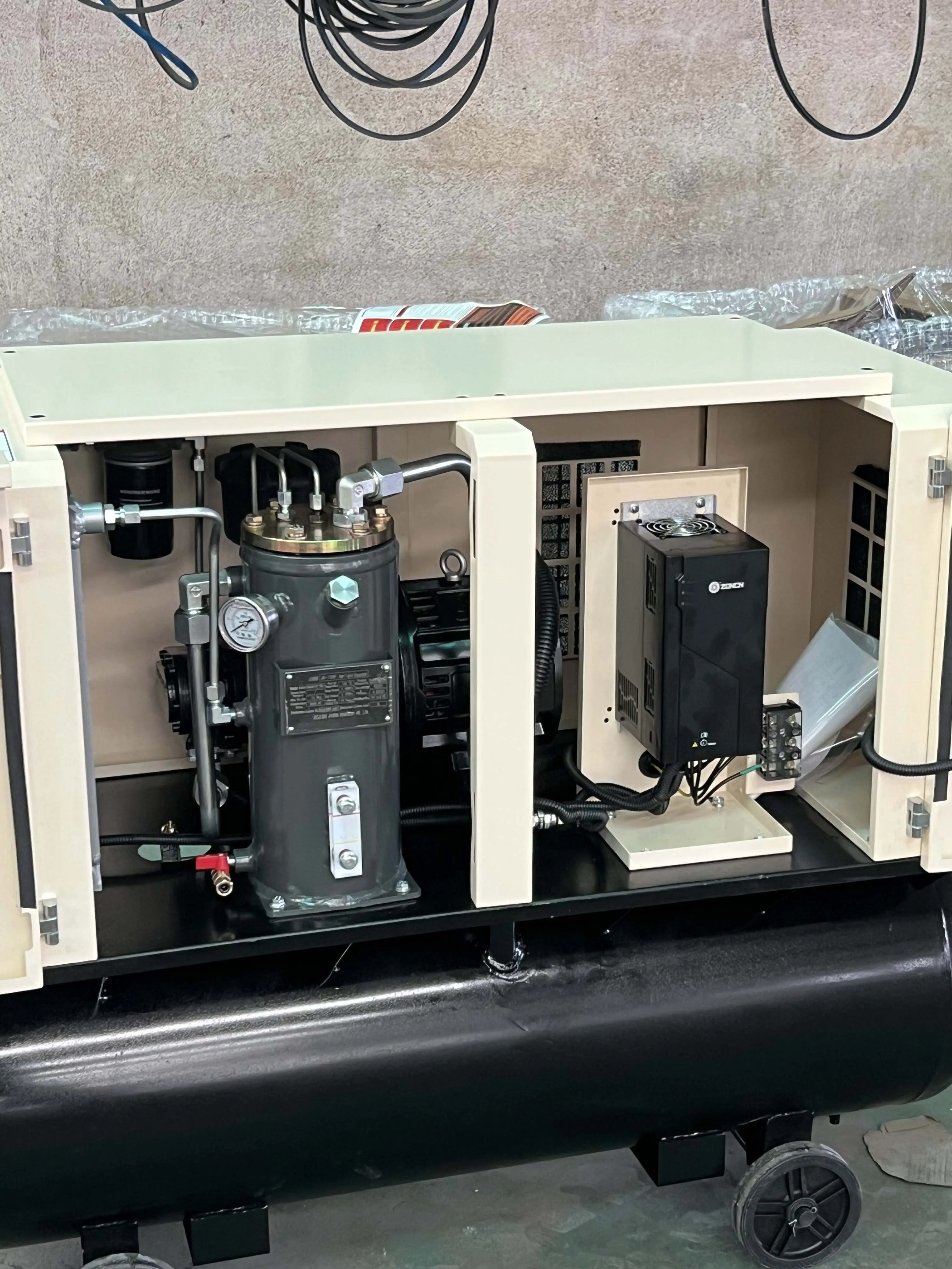 Wholesale Mobile 2-in-1 Oil-Lubricated Screw Air Compressor with Wheels Supplier, Exporter