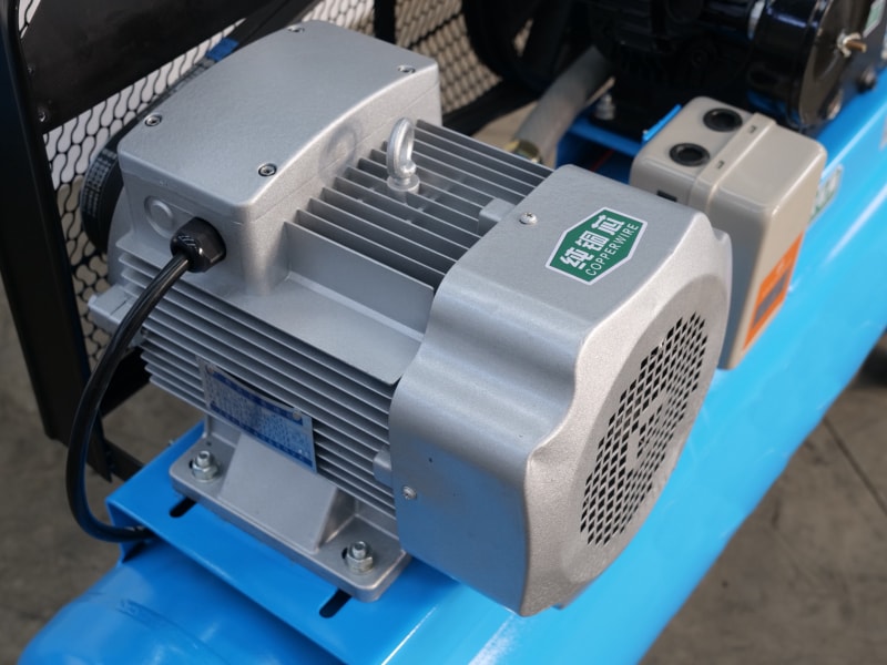 Motor