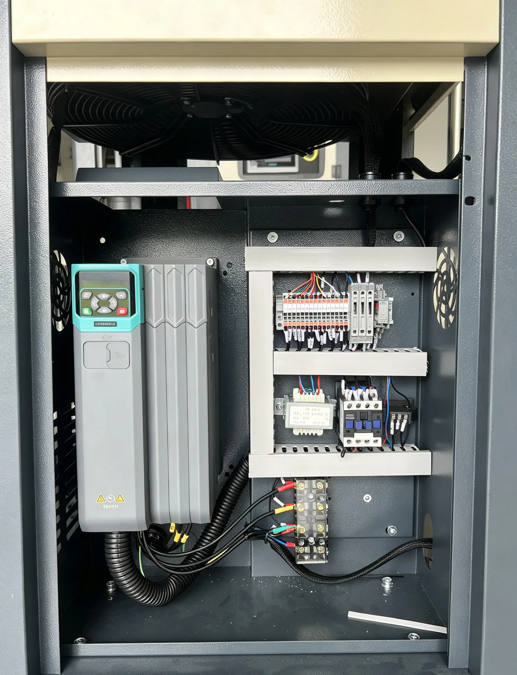 Custom 4-in-1 High-Pressure Screw Air Compressor for Fiber Laser Cutting Machines Suppliers, Exporters