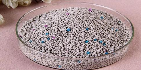 Premium Pet Producuts Fast and Hard Clumping Low Dust Environmental Friendly Natural 100% Bentonite Cat Litter