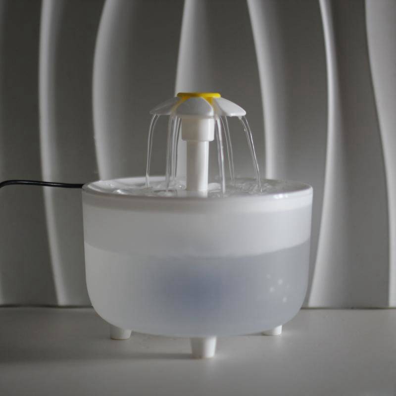 Cat Water Dispenser Automatic Circulation Large-Capacity Pet Water Dispenser Flow Filter Smart Feeder Water Bowl Mute