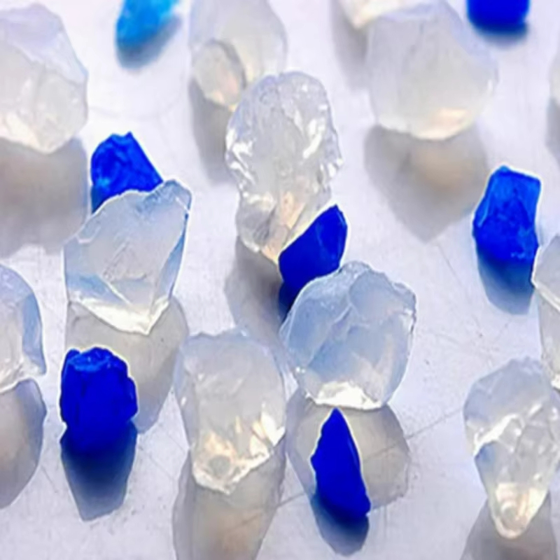 No Clumping Powful Water Absorption Antibacterial China Supplier or Silica Gel Cat Litter