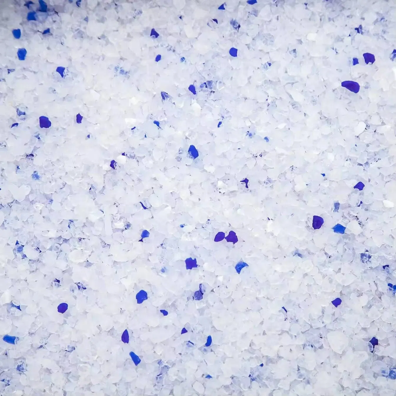 No Clumping Powful Water Absorption Antibacterial China Supplier or Silica Gel Cat Litter