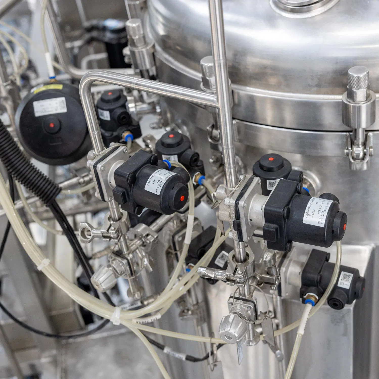 Efficient Cell Growth Process Optimization 5~5000L Stainless Steel Bioreactors&Fermenter Reactor