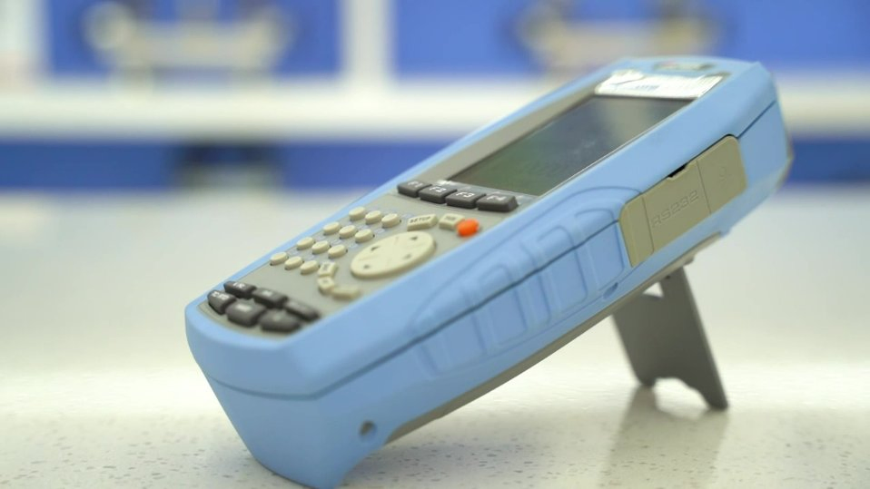 Measure Simulation Multifunction Process Calibrator