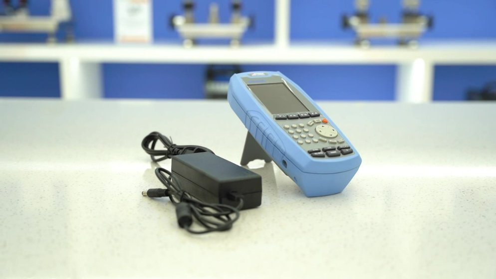 Measure Simulation Multifunction Process Calibrator