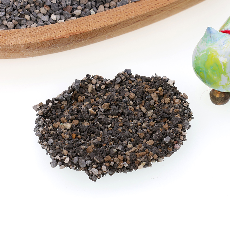 ISO9001 Certified Pet Products Kitty Sand Factory Direct Supply Premium Eco-Friendly Crushed Broken Easy Clumping Natural Sodium Bentonite Cat Litter for Buyers