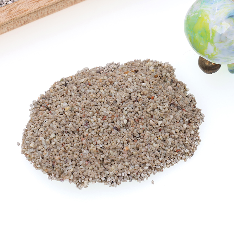 ISO9001 Certified Pet Products Kitty Sand Factory Direct Supply Premium Eco-Friendly Crushed Broken Easy Clumping Natural Sodium Bentonite Cat Litter for Buyers