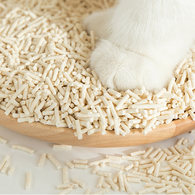 Lightweight Low-Tracking Pet-Safe and Naturally Renewable Best Quality Tofu Cat Litter