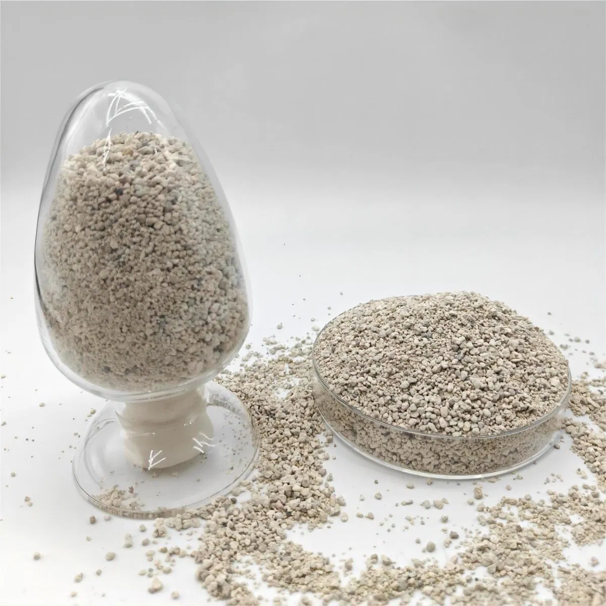 OEM/ODM Factory Price Almost Dust Free Fast Clumping Mineral Bentonite Cat Litter