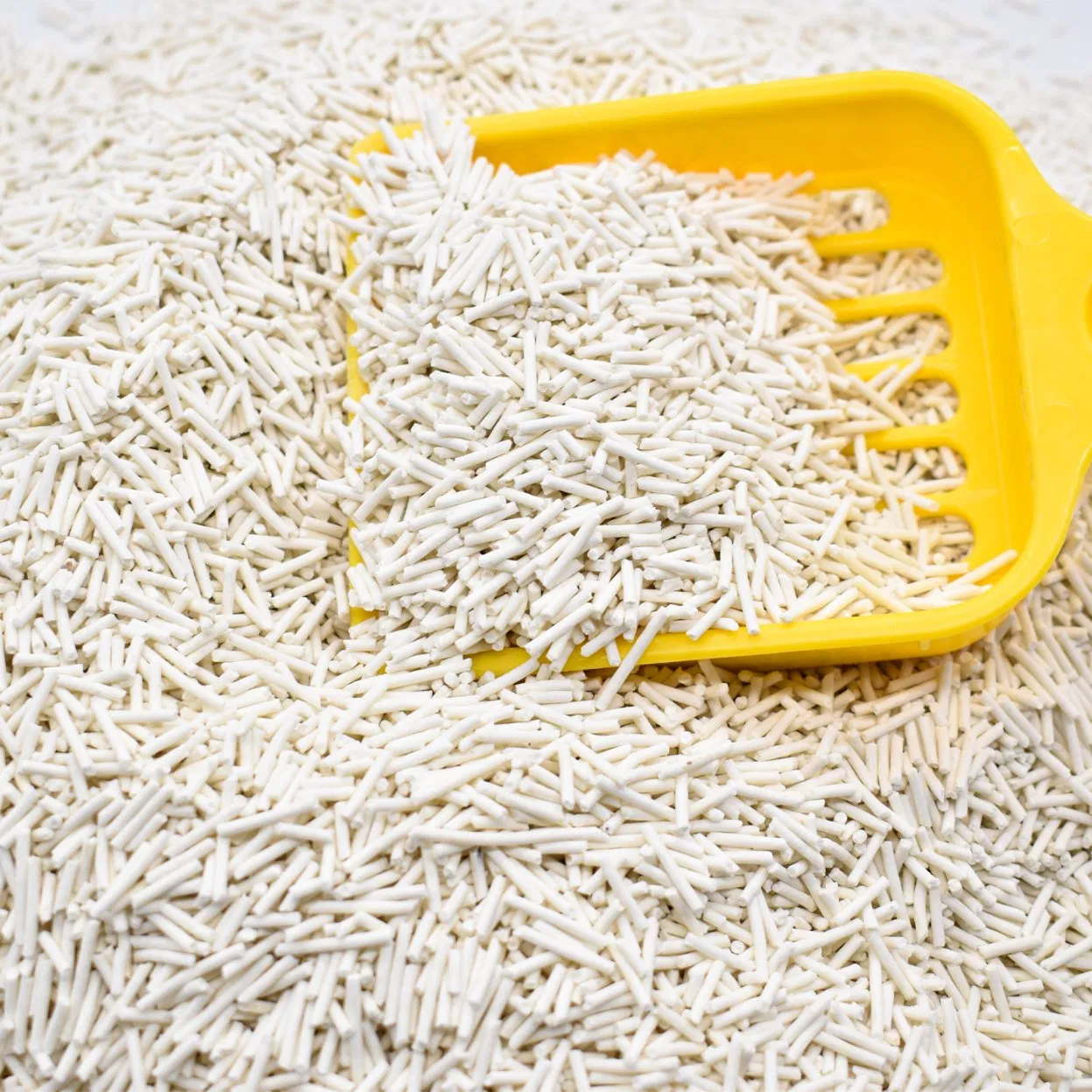 OEM Factory Wholesale 2kg Premium Quality Dust-Free Clumping Tofu Cat Litter Eco-Friendly Biodegradable