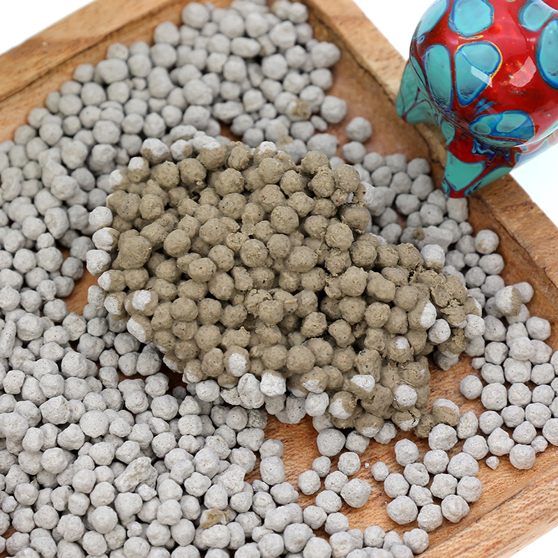 Factory in China OEM ODM Wholesale Fast Non-Sticky Clumping Sodium Bentonite Cat Litter