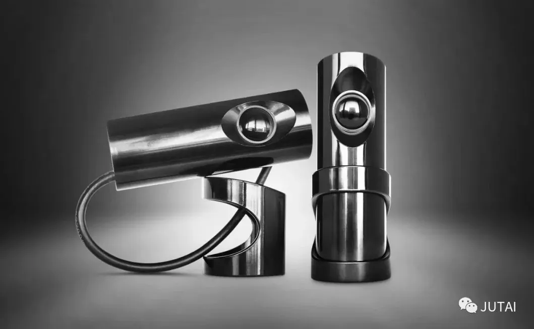 Universal Installations