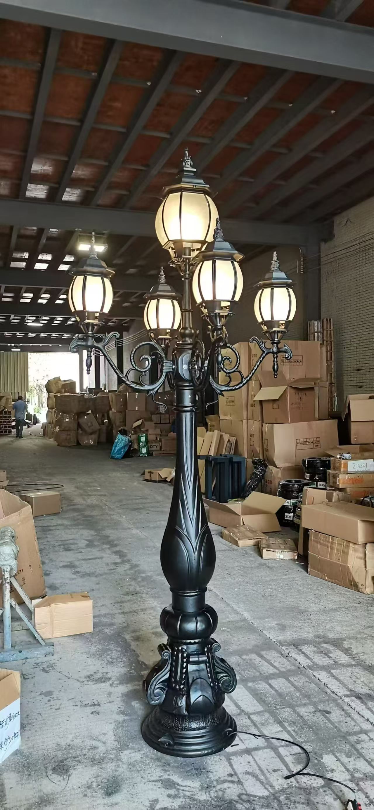 Aluminum Garden Lamp Waterproof Ip65 Modern Hotel Home Outdoor Decoration Bollard Post Pathway Led Lawn Light