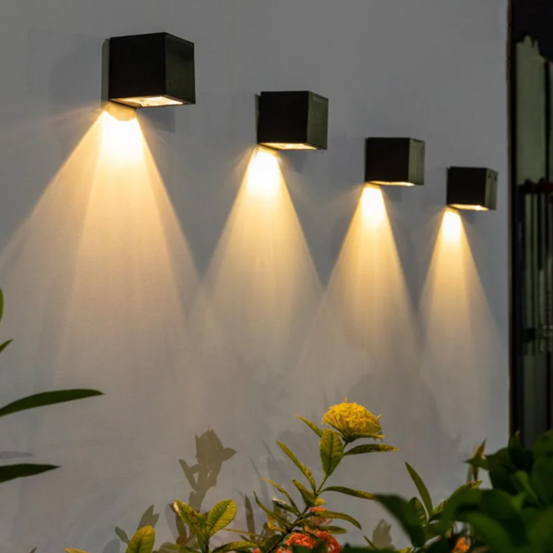 Outdoor Decoration Lighting Garden Square Wall Lamp Sunlight Sensor IP65 Waterproof Courtyard Yard Balcony Fence LED Solar Light
