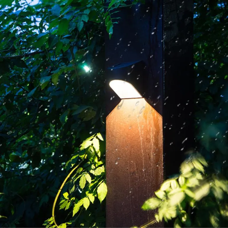 Solar LED Yard Fence Light