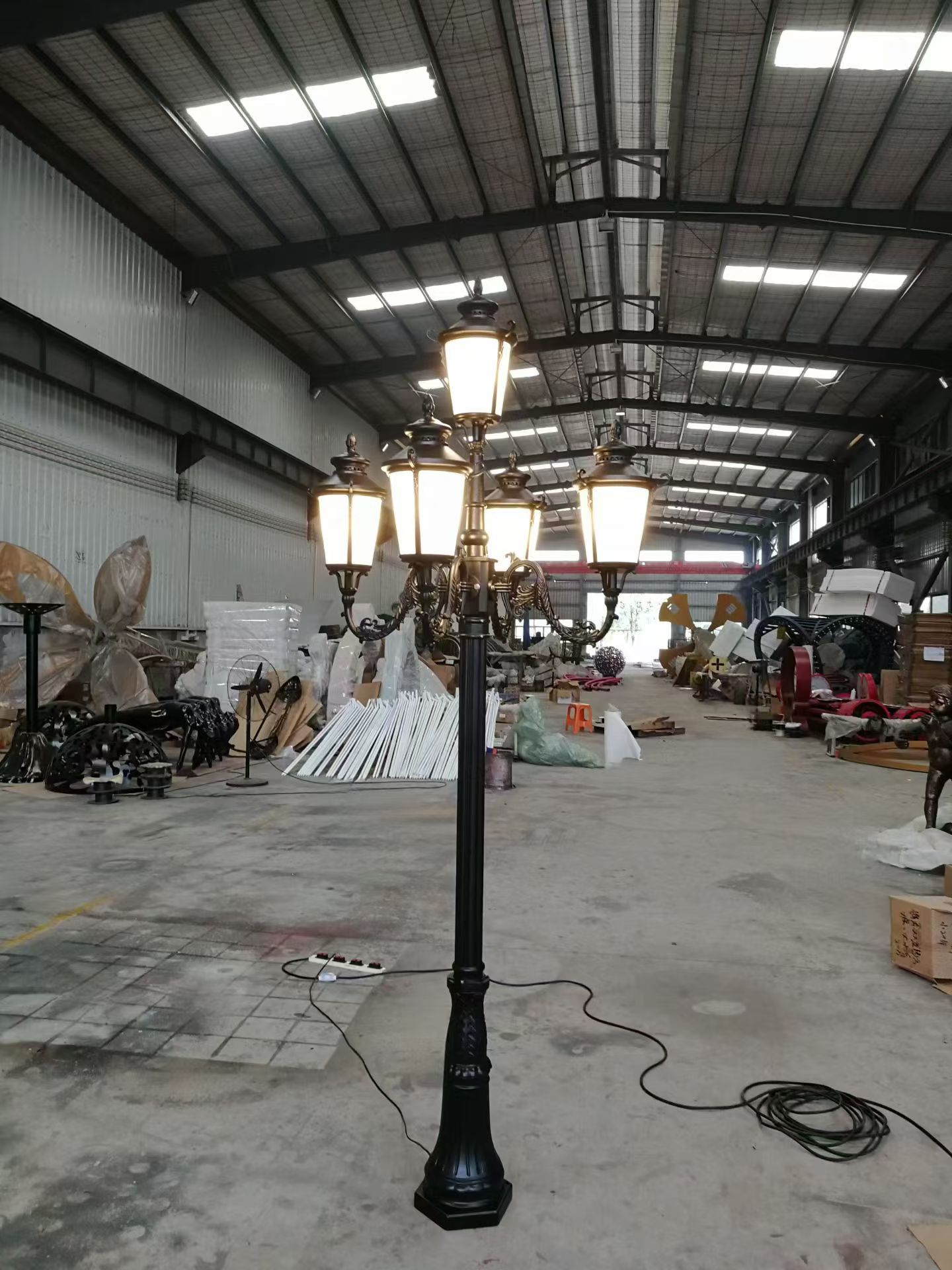 Aluminum Garden Lamp Waterproof Ip65 Modern Hotel Home Outdoor Decoration Bollard Post Pathway Led Lawn Light