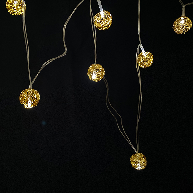 New Solar LED Iron String Lights for Garden Decoration
