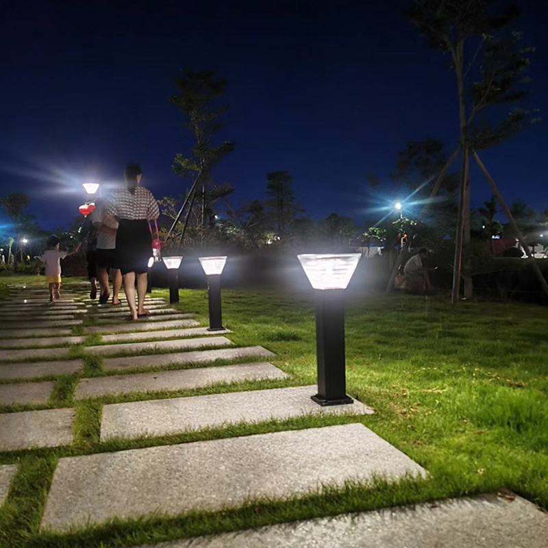 Custom Garden Landscape Lights LED Solar Lawn Lights IP65 5W Solar Garden Lights