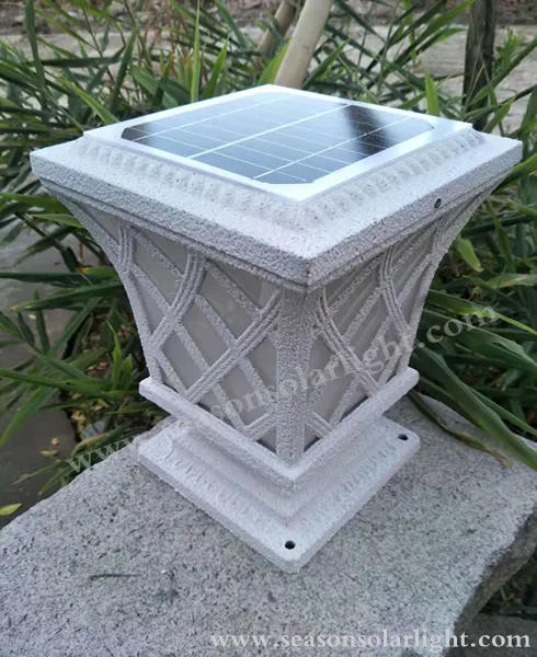White Stone Solar Light