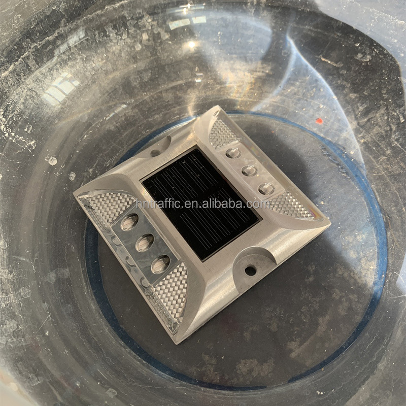 Solar Cat Eye Road Markers Led Raised Reflector Aluminum Solar Road Stud