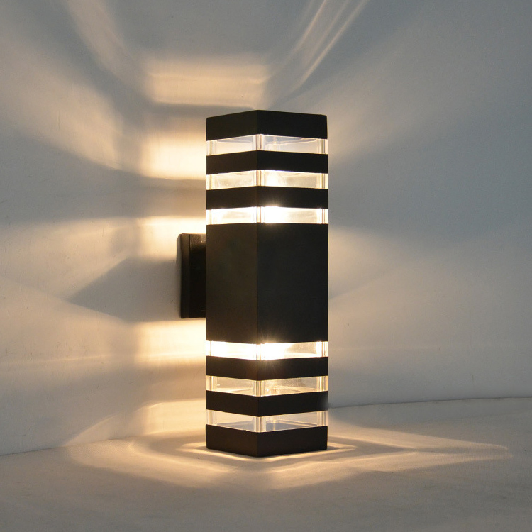 Outdoor Aluminum Wall Lamp Waterproof Double Head up and Down Square Lamp Solar Powered LED Light for Courtyard Corridor