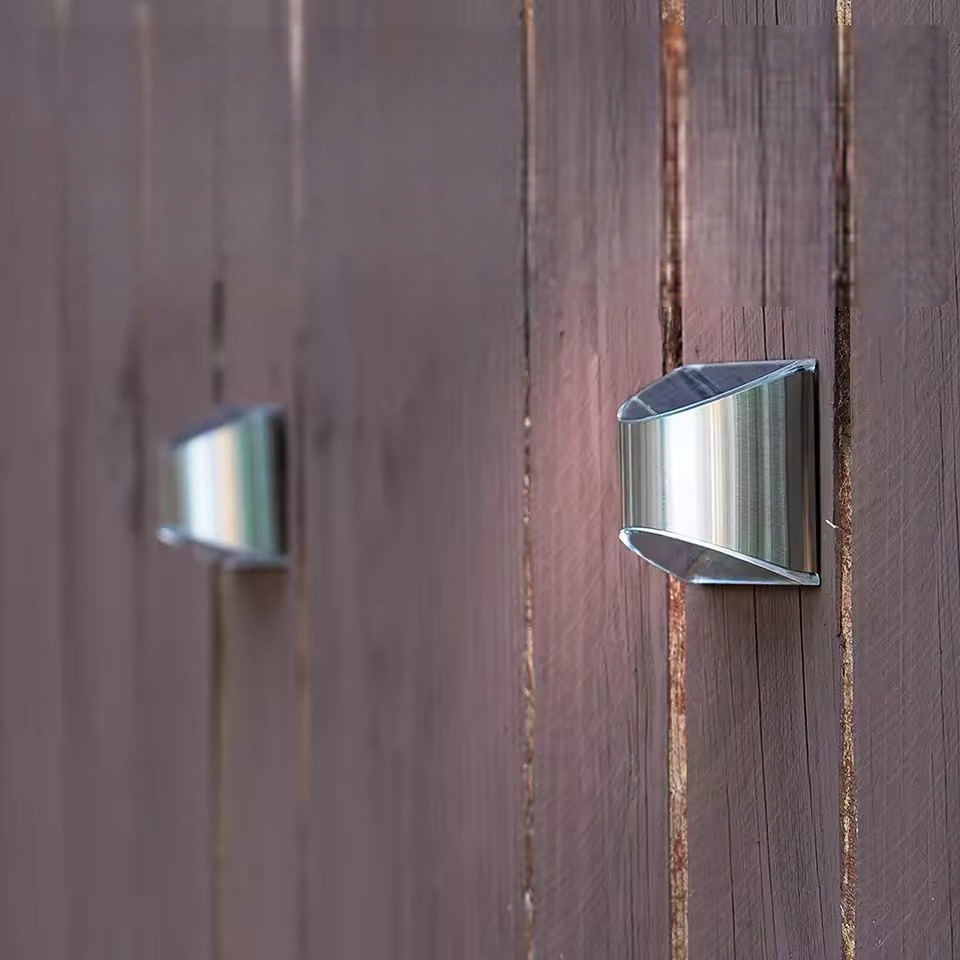 Outdoor IP67 Waterproof Solar Stainless Steel Sensor Step Light for Courtyard