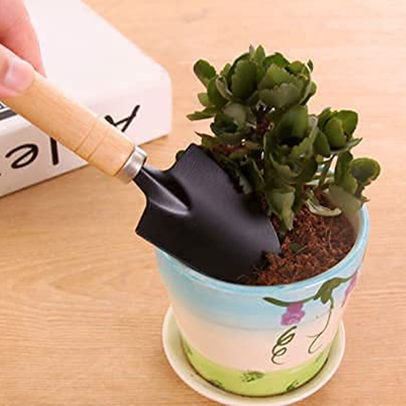 Hot Selling Gardening Home Mini Gift Kids Pruning Hand Equipment Wood Handle Garden Tool