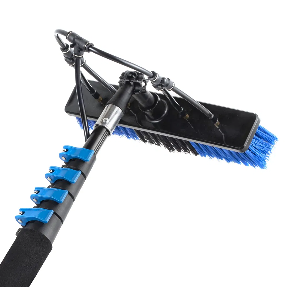 Innovative Solar Panel Maintenance Tool for Window Cleaning Efficiency