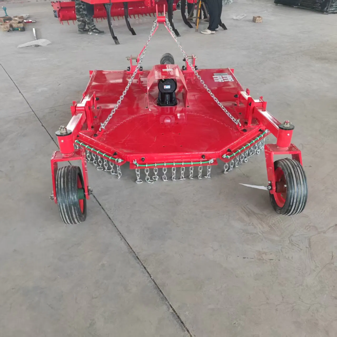 Versatile Lawn Tool for Effective Grass Cutter and Maintenance