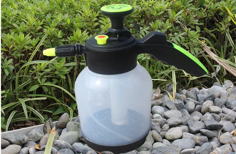 Pressure Sprayer View 4