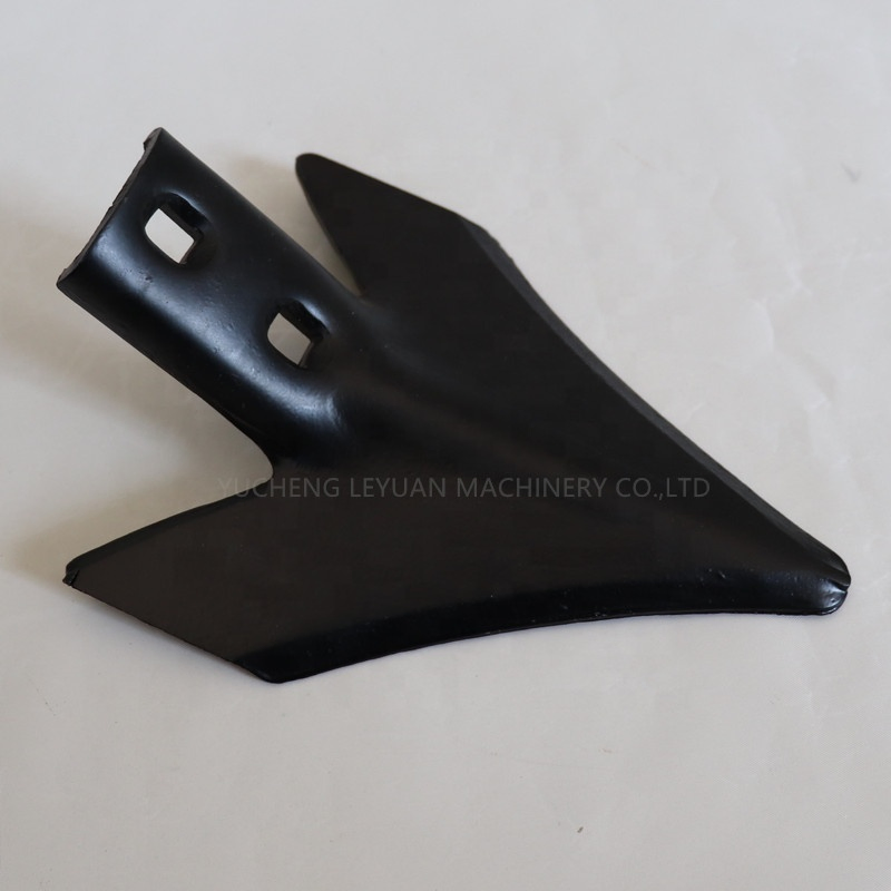 Heavy-Duty Soil Ripper Shovel - Agricultural Tractor Attachment for Efficient Land Cultivation