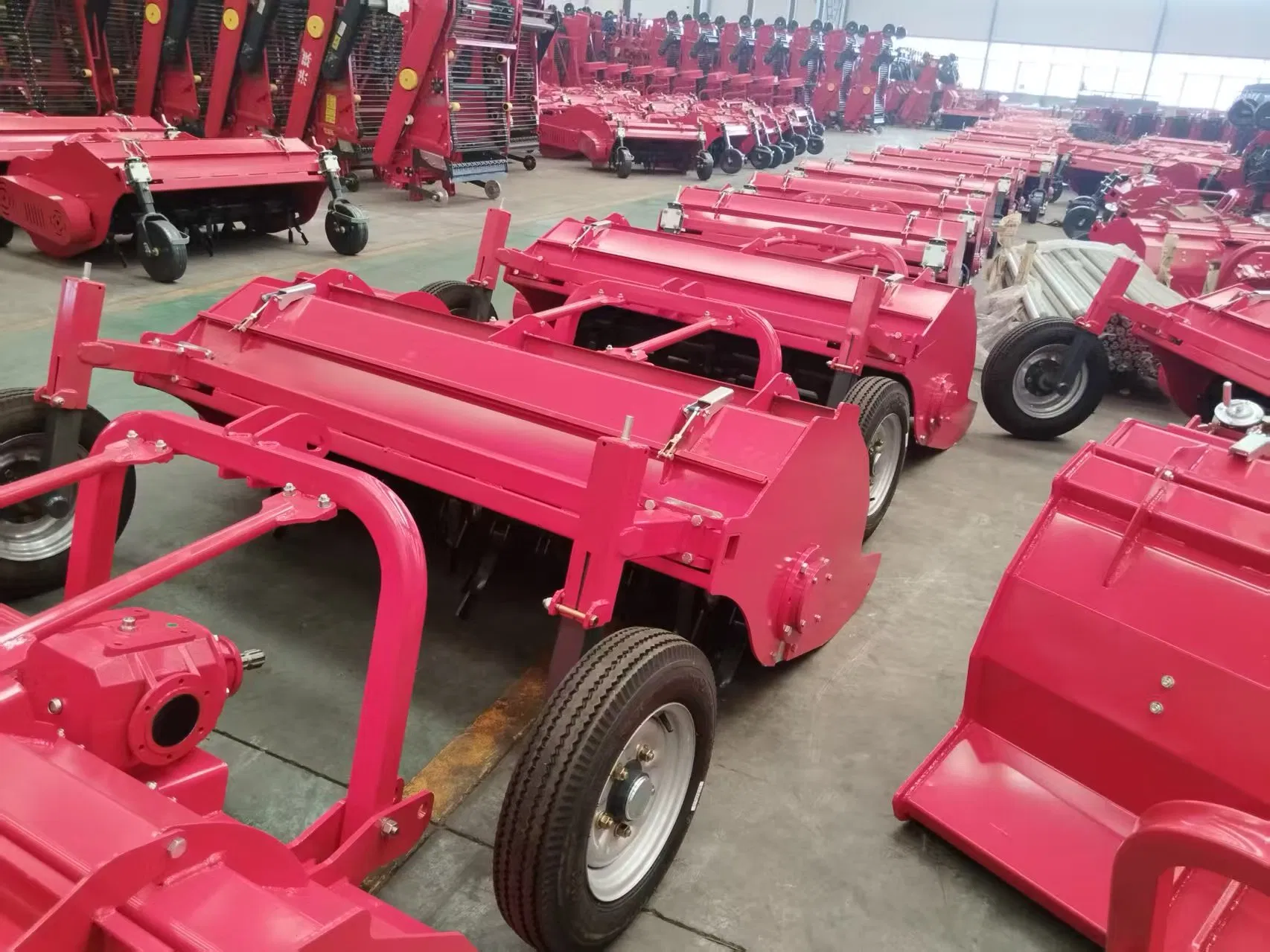 Heavy-Duty Potato Seedling Tool for Clay Soil Cultivation
