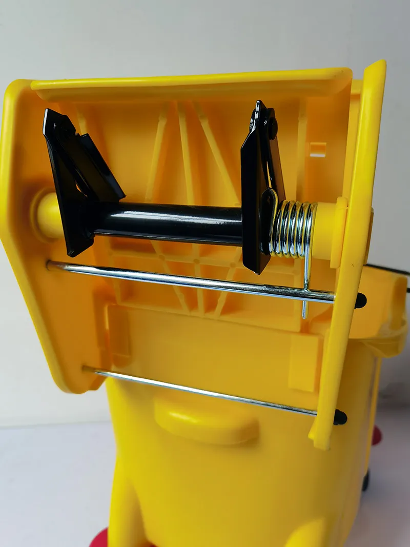 Cleaning Trolley Detail 1