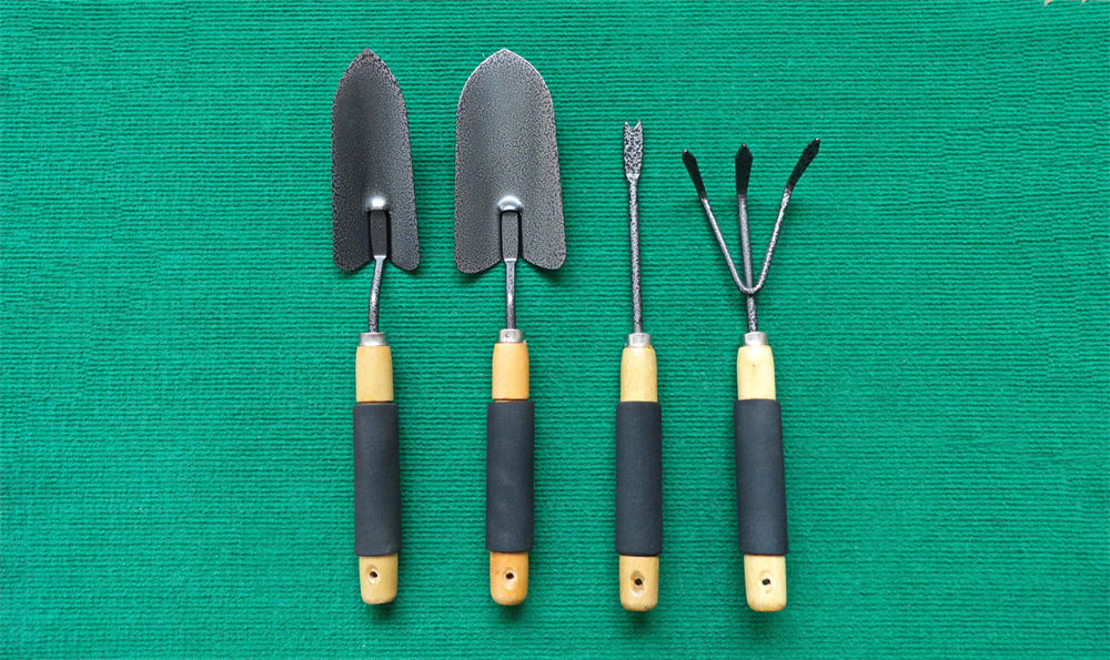 Complete 4 Piece Garden Tool Set for Easy Planting