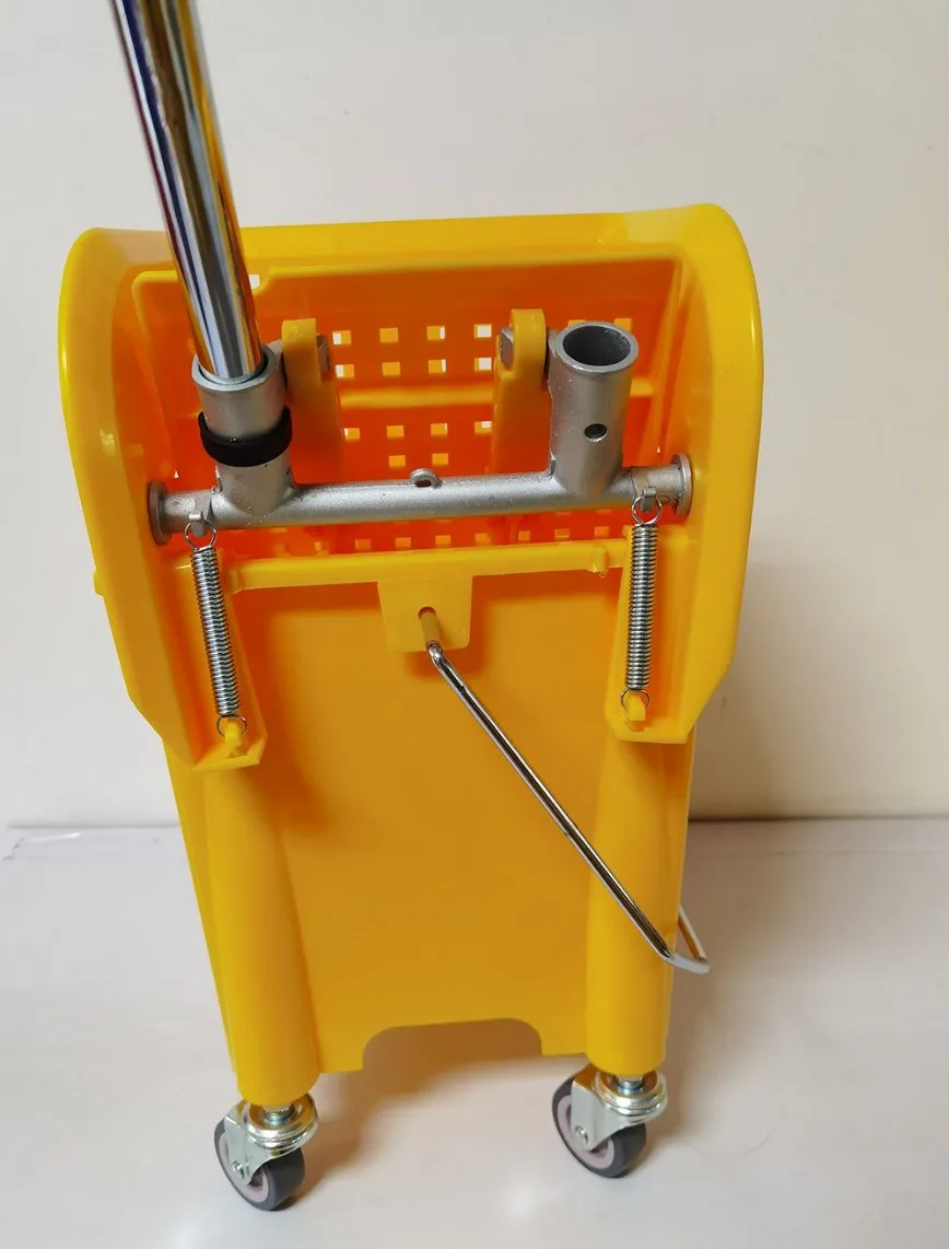 Cleaning Mop Bucket 3