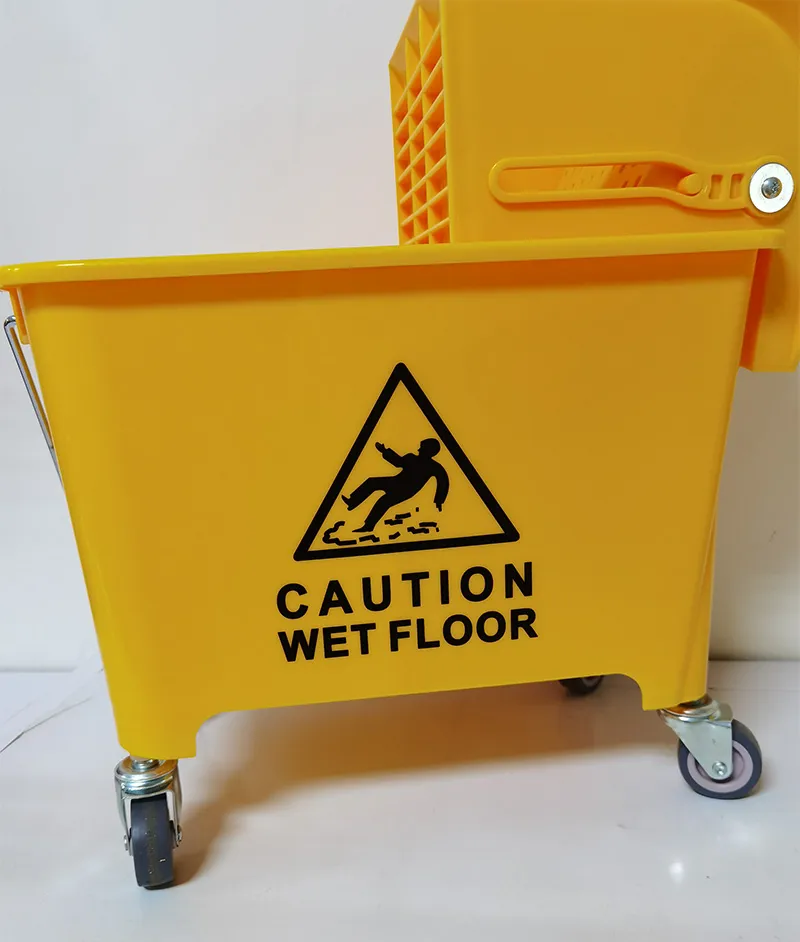 Cleaning Mop Bucket 4