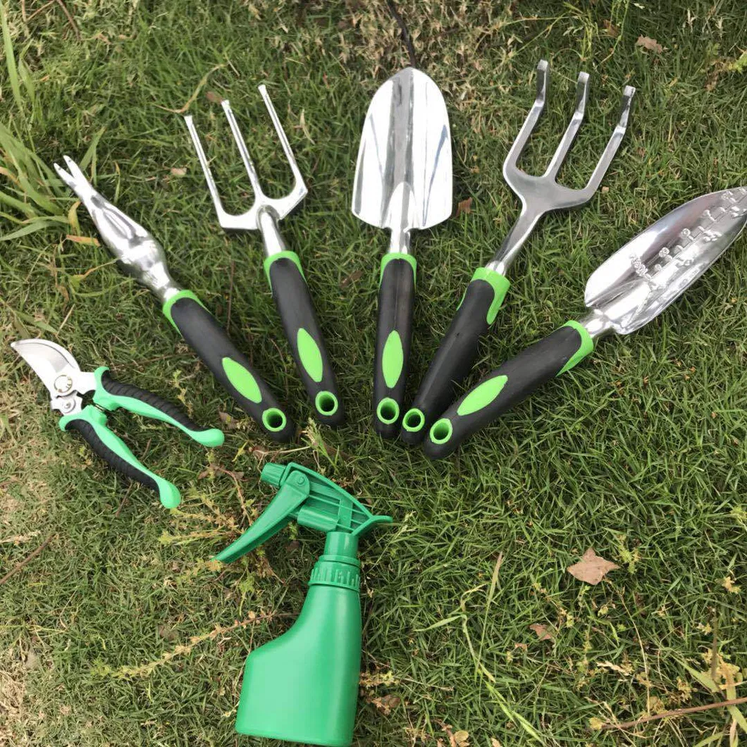 Gardening Tool Set Detail 1