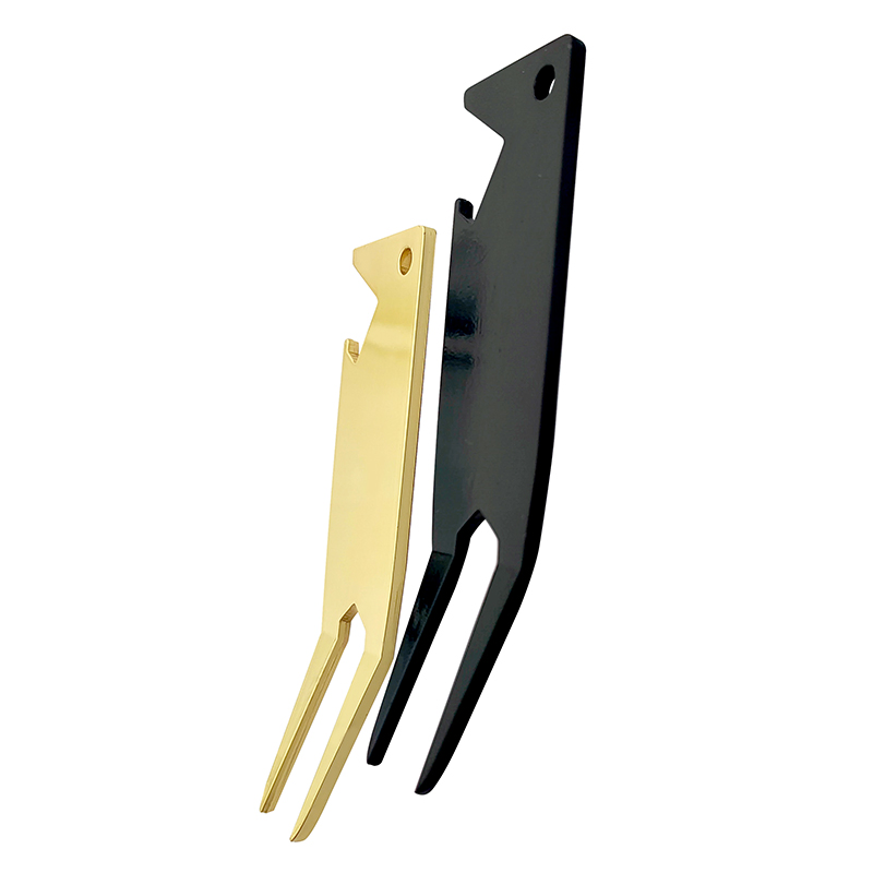 Golf Maintenance Lawn Digging Tool with Personalised Logo and Bottle Opener