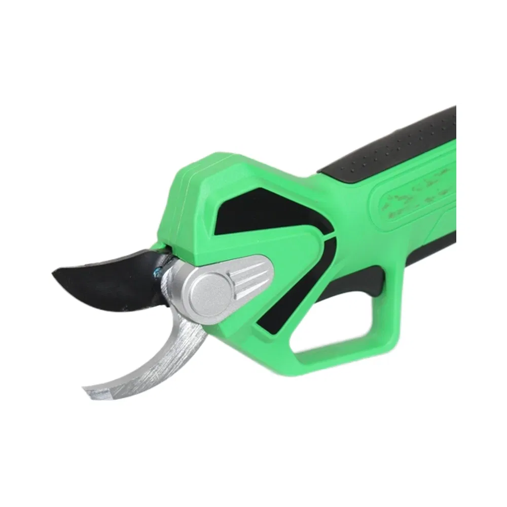 Battery Powered Garden Shears 3
